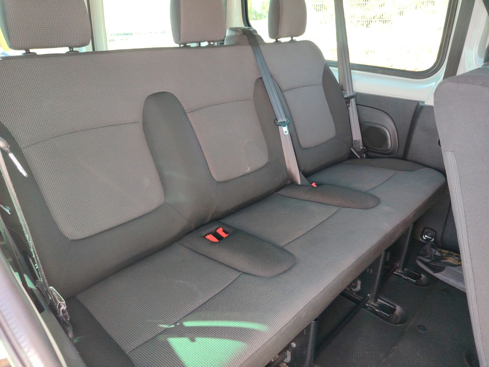 2023 Renault Trafic — fotografija 24