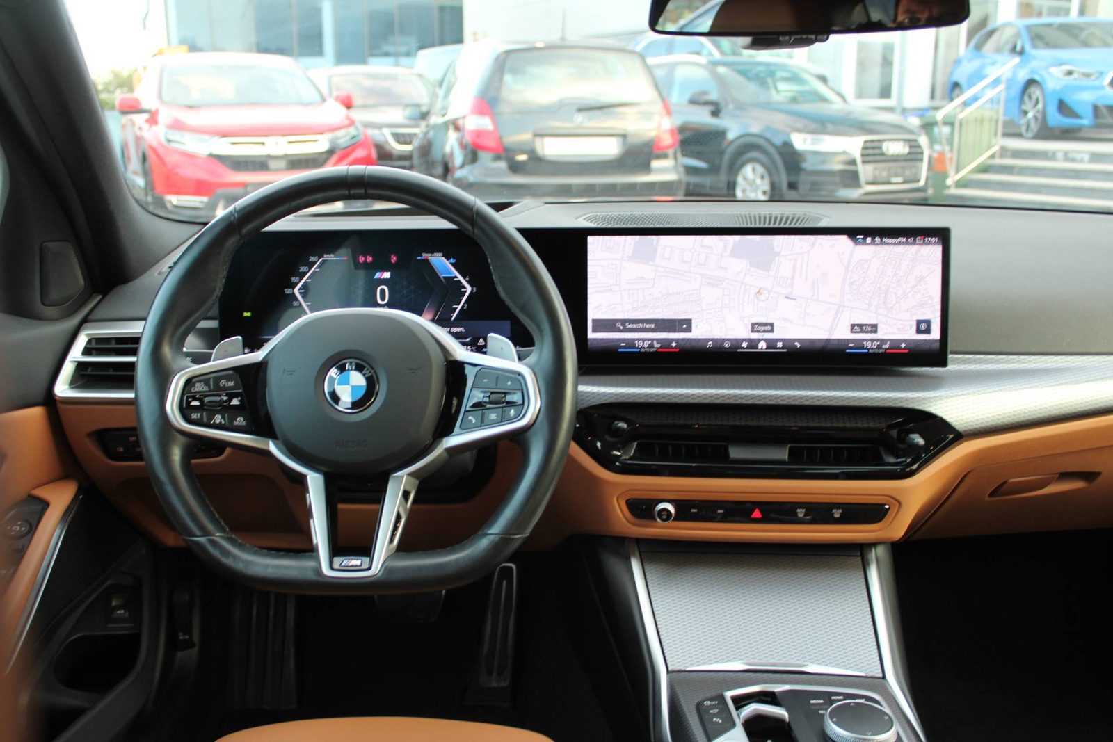 2025 BMW Serija 3 — fotografija 14