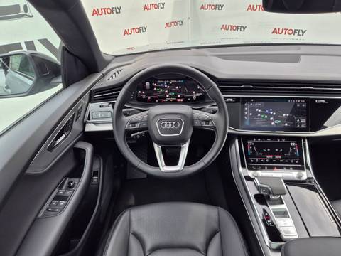 2024 Audi Q8 S line — sličica 17