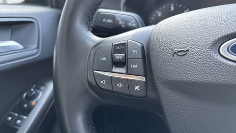 2023 Ford Focus — sličica 14