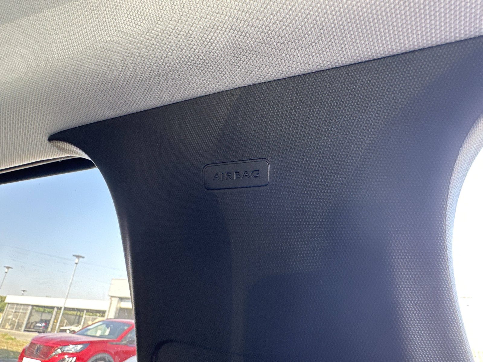 2022 Peugeot 2008 — fotografija 27
