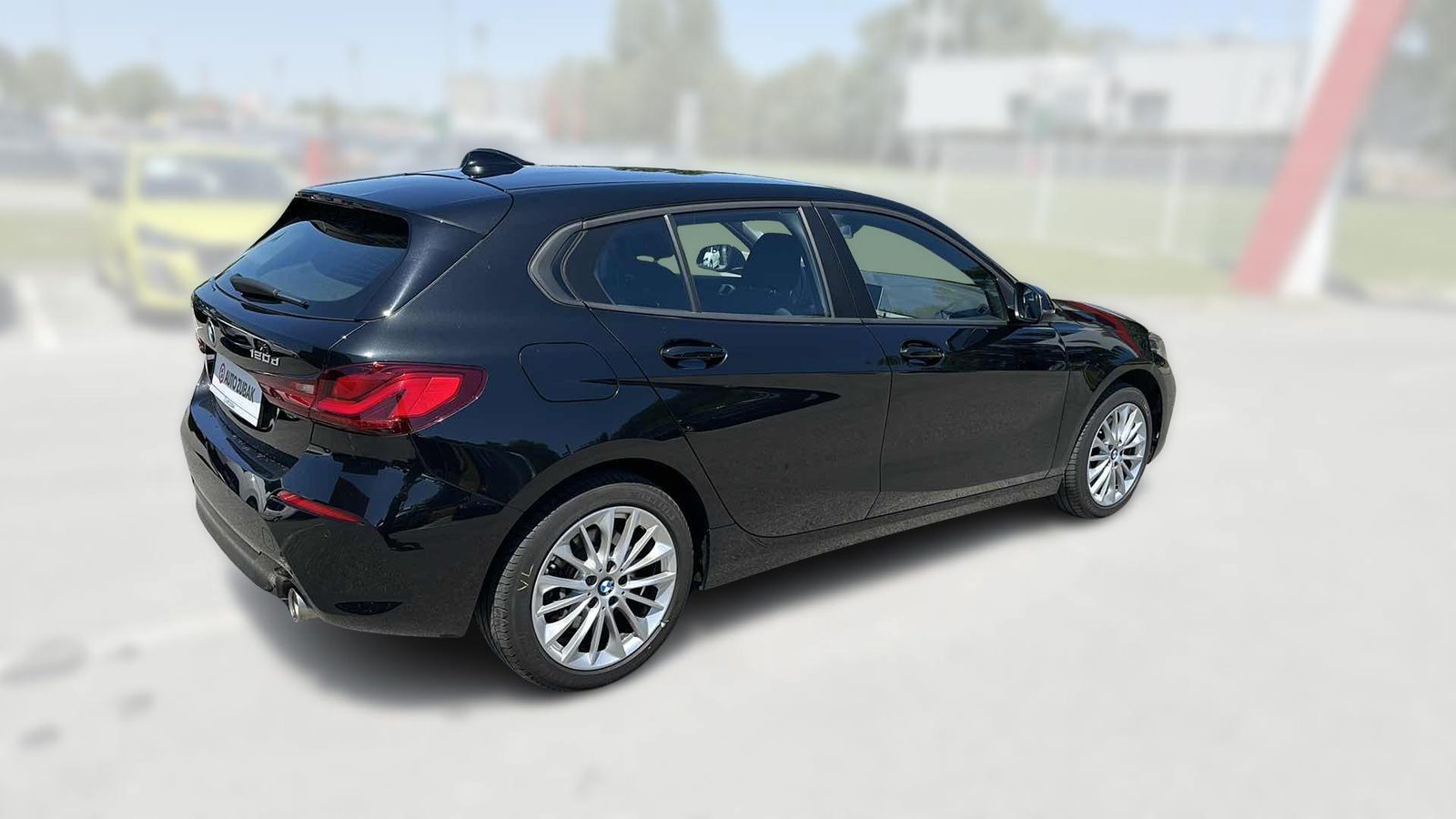 2023 BMW Serija 1 — fotografija 7