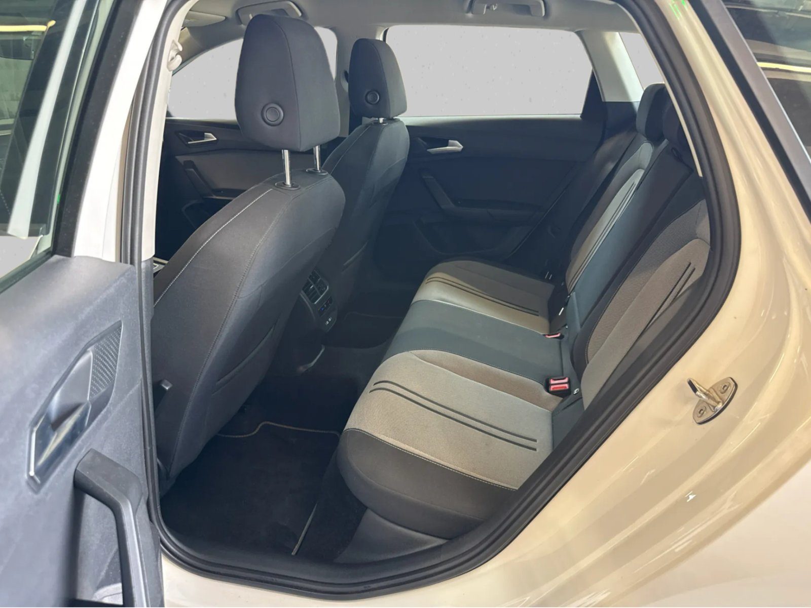 2023 Seat Leon — fotografija 12