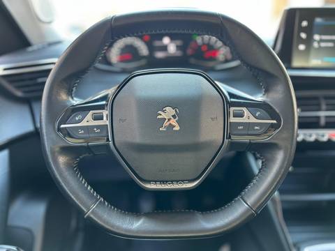 2021 Peugeot 2008 — sličica 5