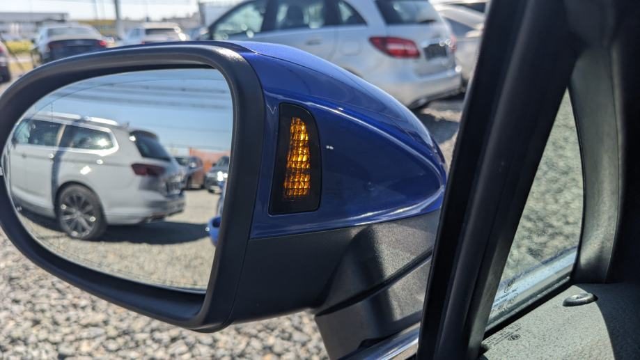 2023 Volkswagen Passat — fotografija 21