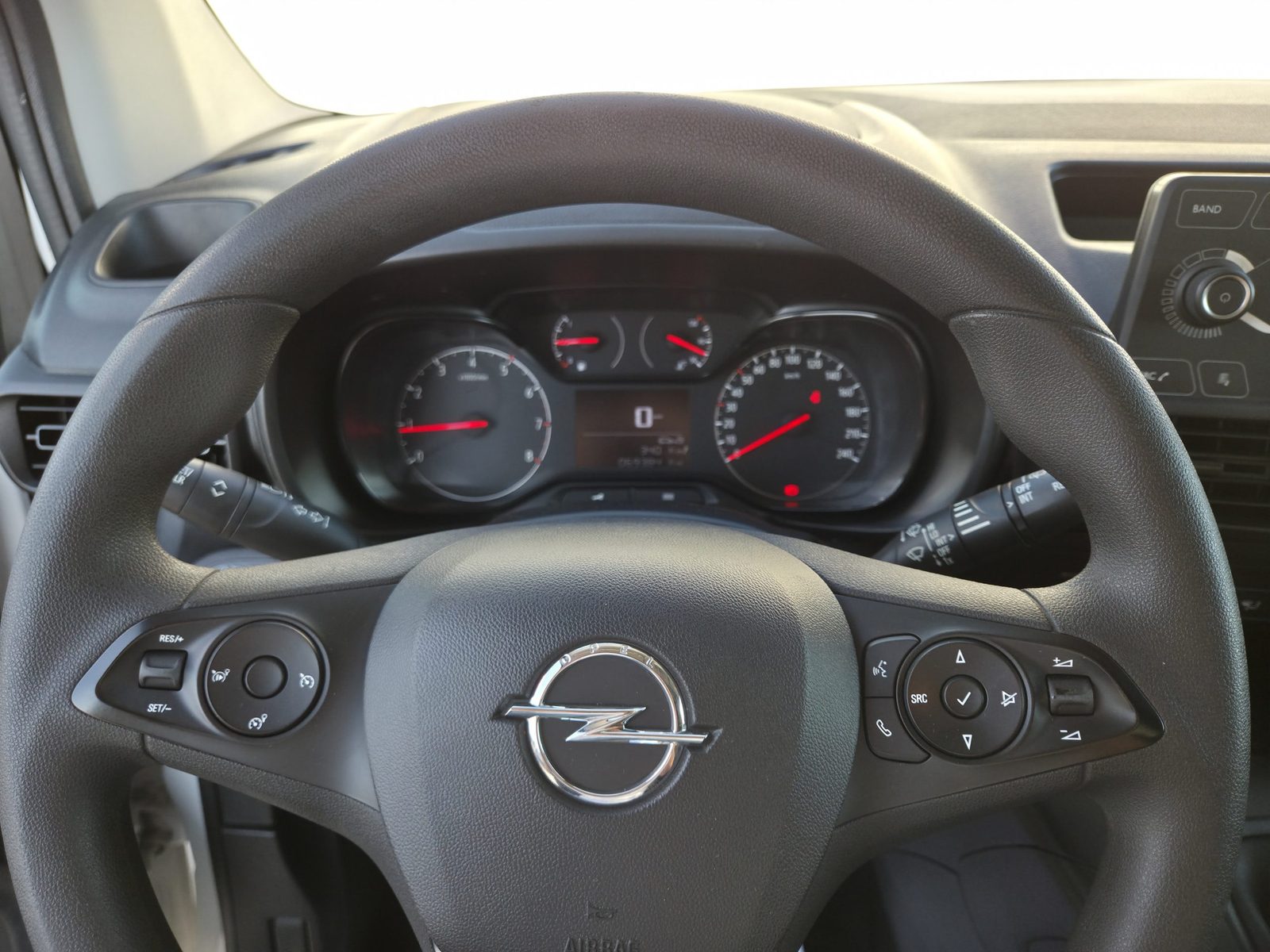 2021 Opel Combo — fotografija 10