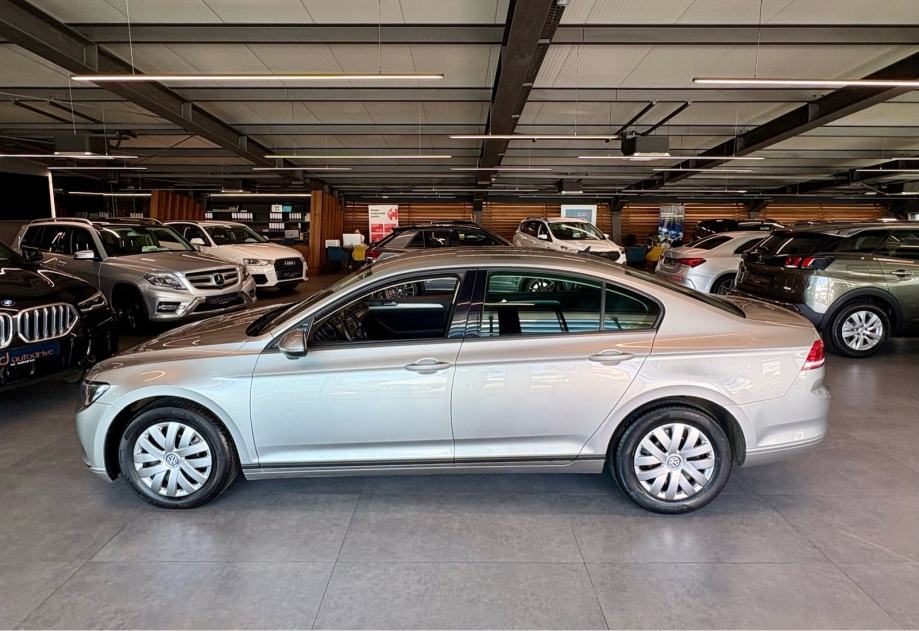 2015 Volkswagen Passat — fotografija 3