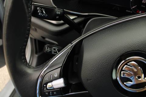 2022 Škoda Octavia Combi — sličica 16