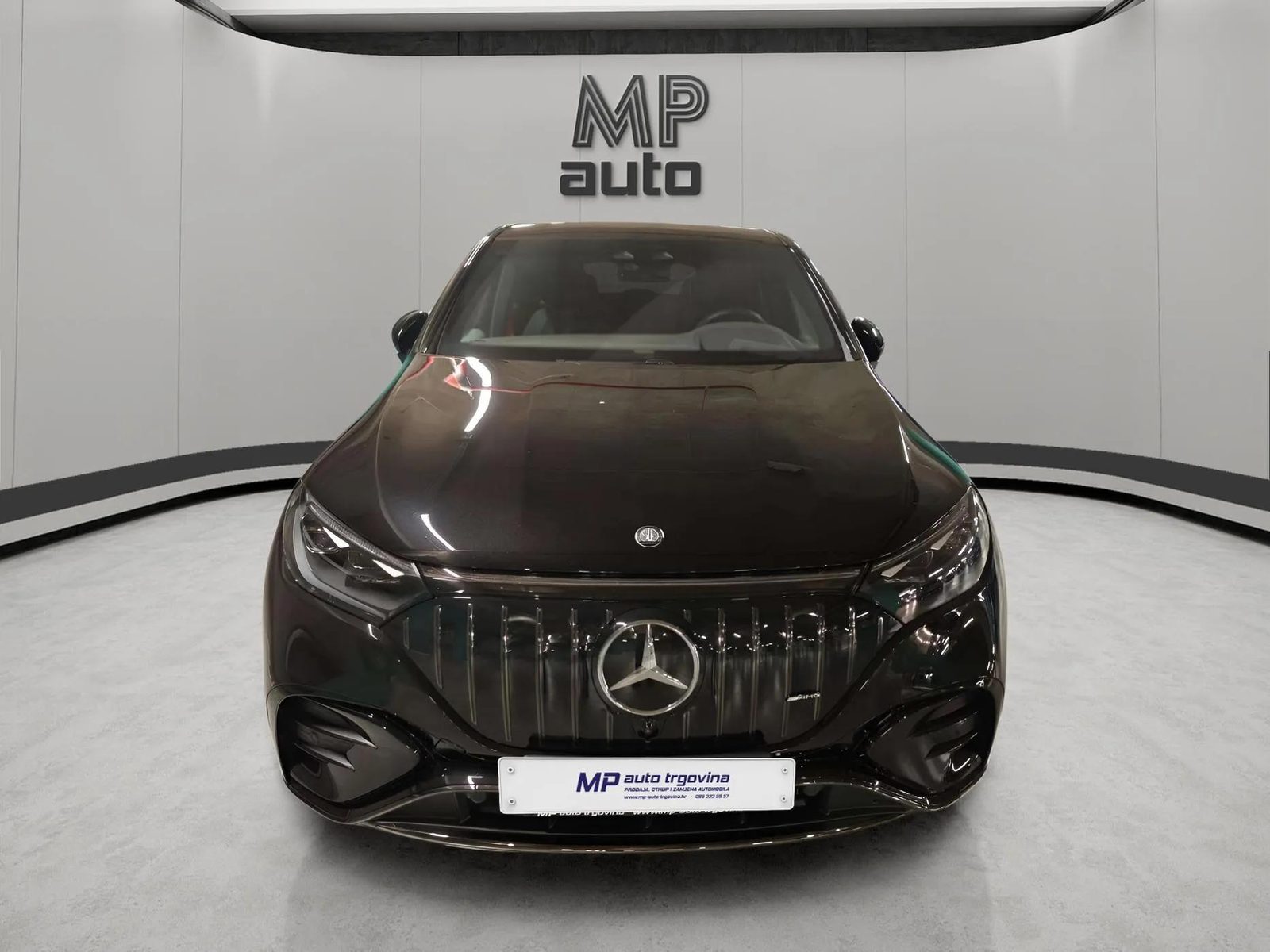 2024 Mercedes-Benz EQE — fotografija 9