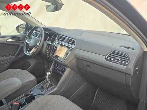 2021 Volkswagen Tiguan — sličica 7