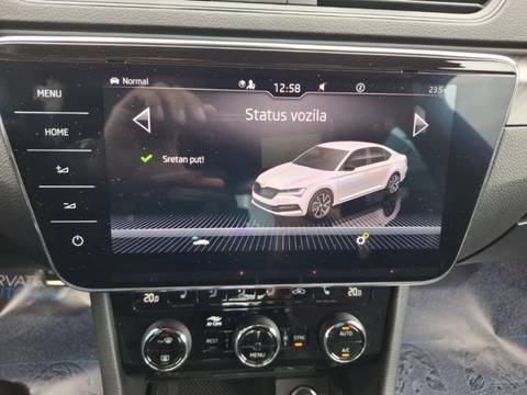 2023 Škoda Superb Sportline — sličica 17