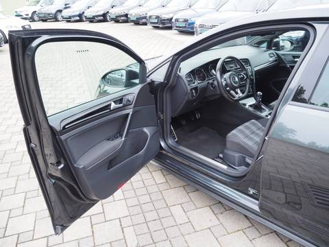 2014 Volkswagen Golf VII — sličica 10