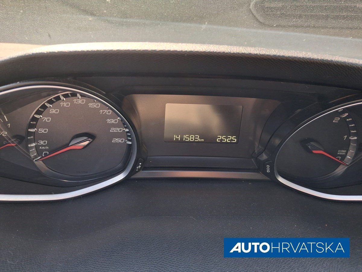 2020 Peugeot 308 SW — fotografija 13