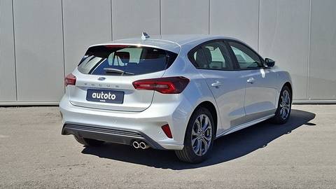 2022 Ford Focus — sličica 3