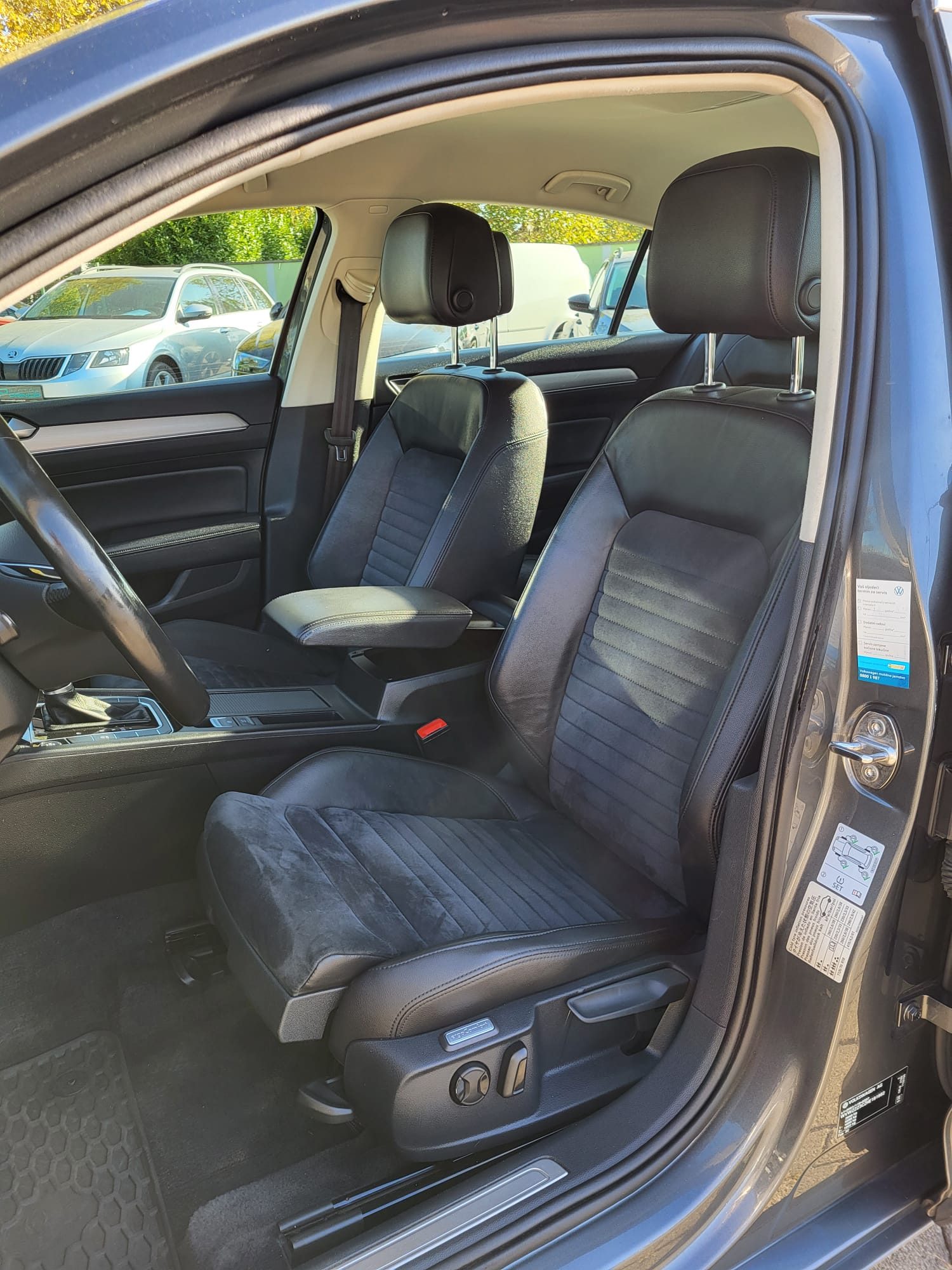 2017 Volkswagen Passat — fotografija 10