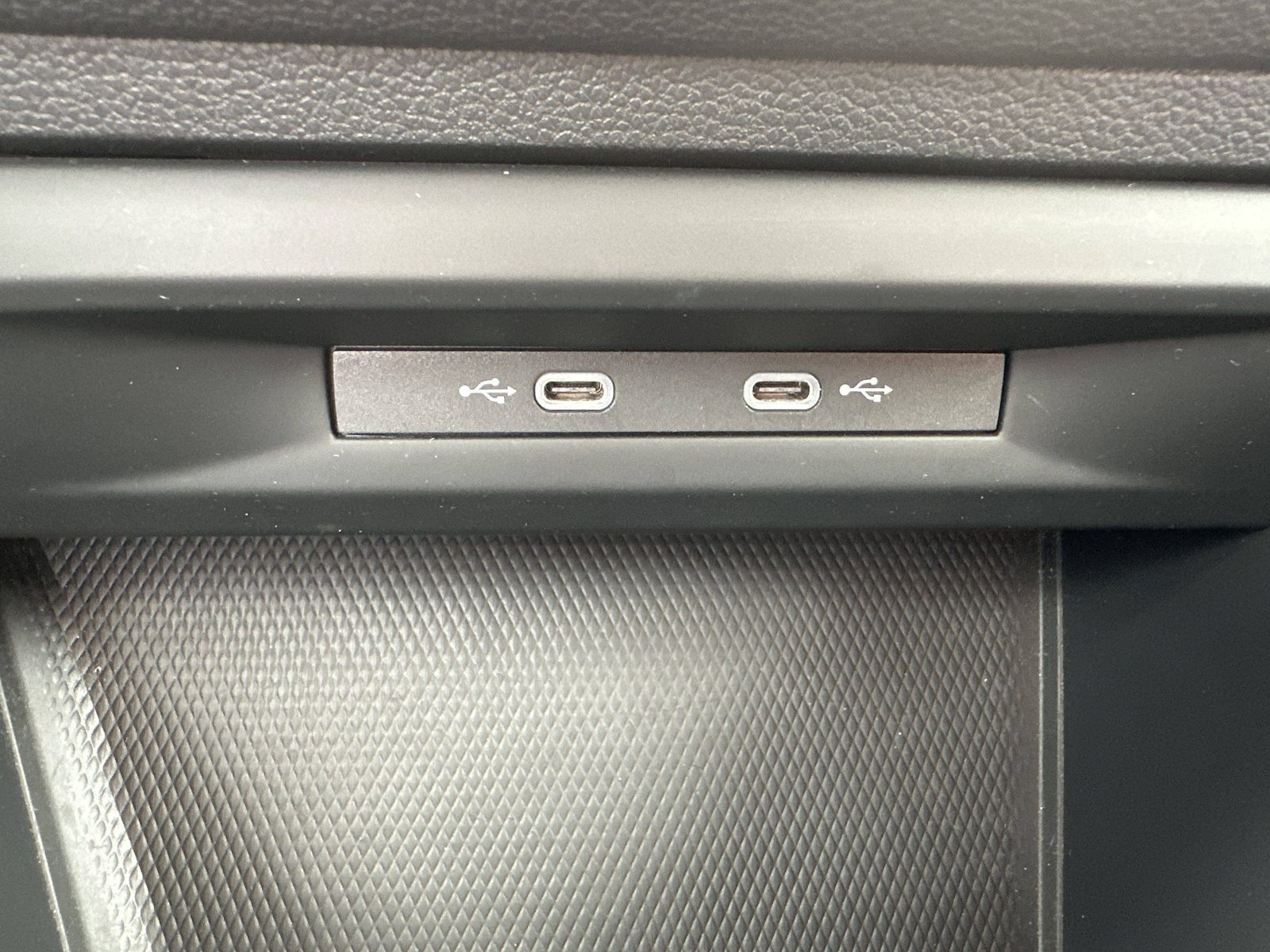 2024 Volkswagen Golf — fotografija 27