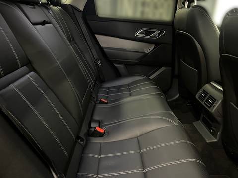 2018 Land Rover Range Rover Velar — sličica 22