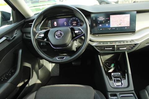 2022 Škoda Octavia — sličica 12