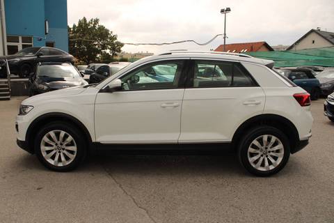 2022 Volkswagen T-Roc — sličica 8