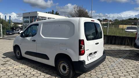 2020 Opel Combo van — sličica 7