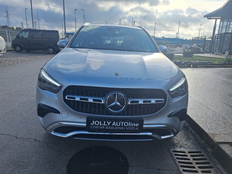2025 Mercedes-Benz GLA Progressive — fotografija 3