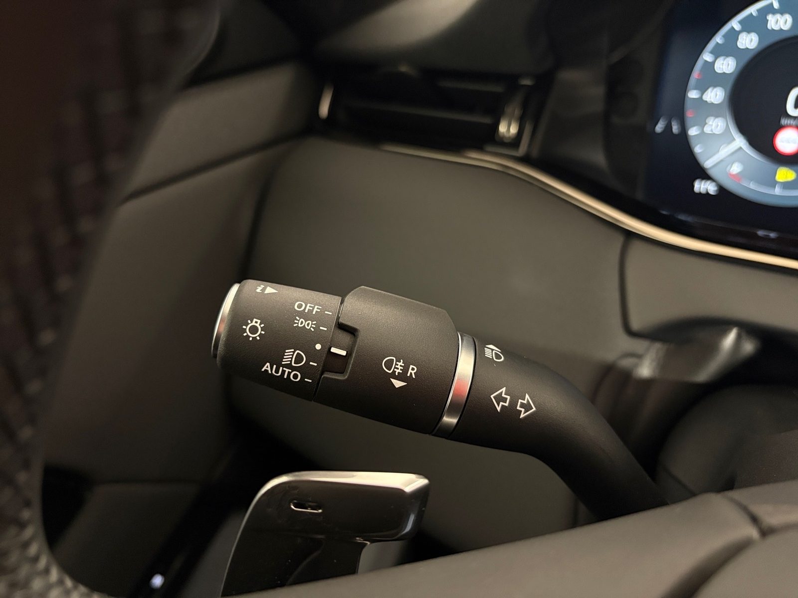 2025 Land Rover Range Rover Evoque — fotografija 21