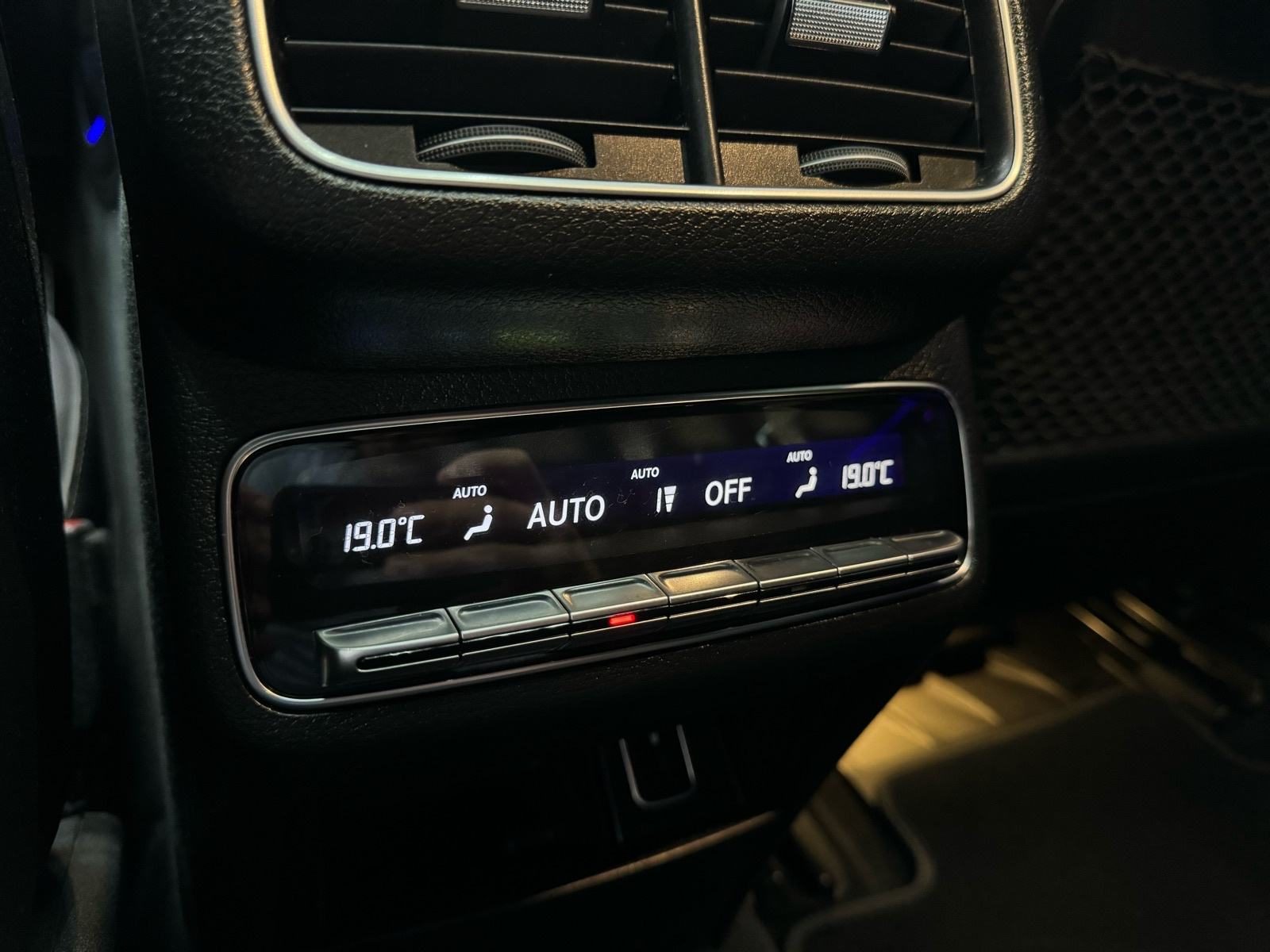 2021 Mercedes-Benz GLE — fotografija 15