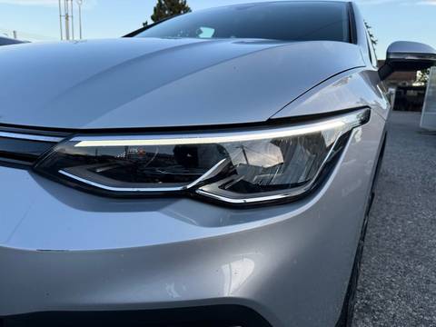 2023 Volkswagen Golf — sličica 9