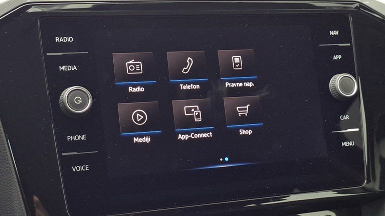 2021 Volkswagen Passat — fotografija 13