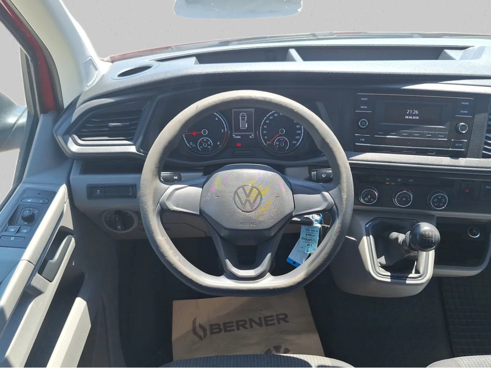 2020 Volkswagen Kombi — fotografija 10