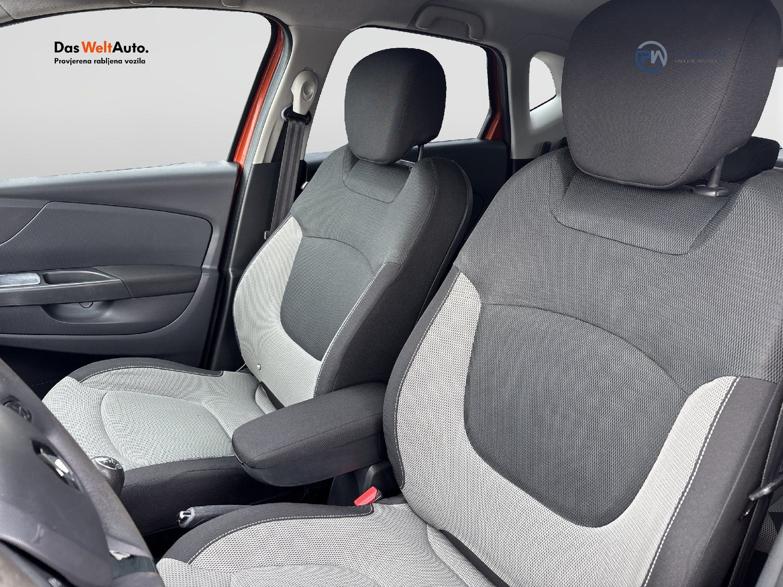 2014 Renault Captur — fotografija 17