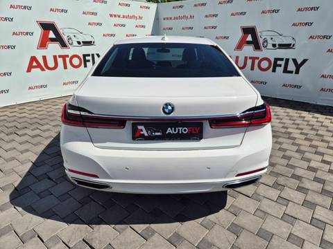 2019 BMW Serija 7 — sličica 7