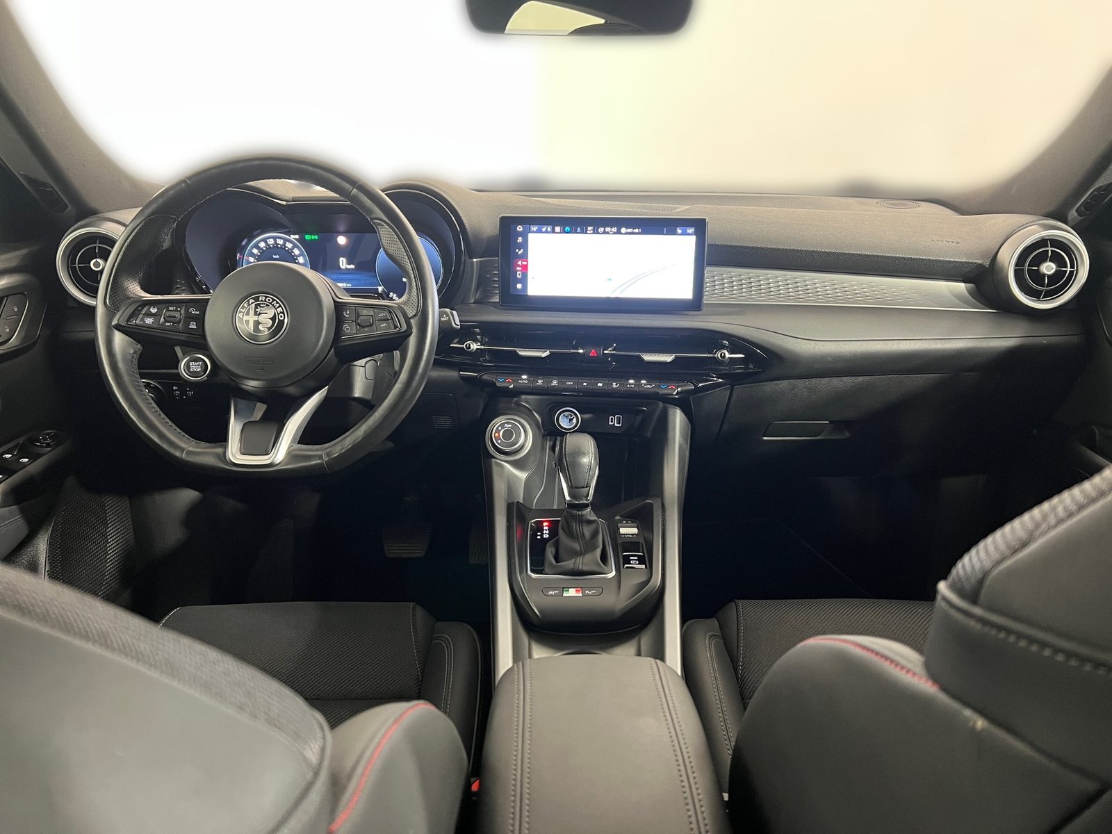 2023 Alfa Romeo Tonale — fotografija 19