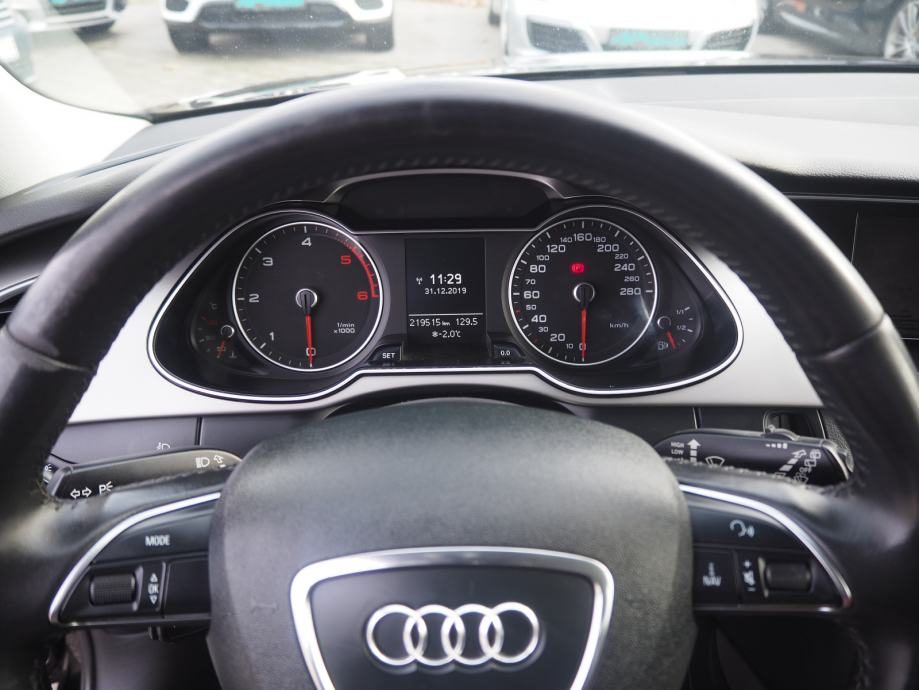 2014 Audi A4 — fotografija 18