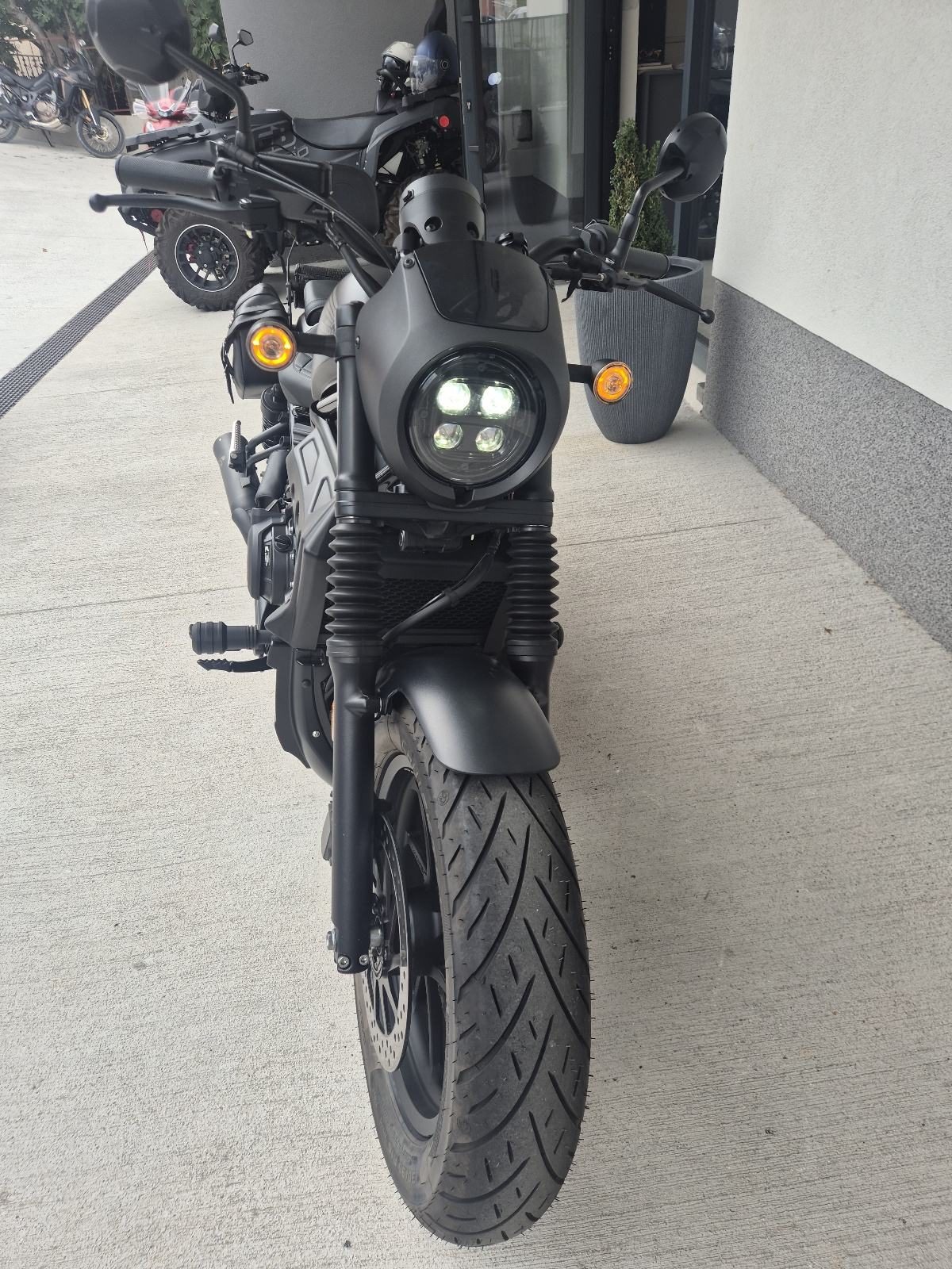 2022 Honda CMX500A2 Rebel — fotografija 19