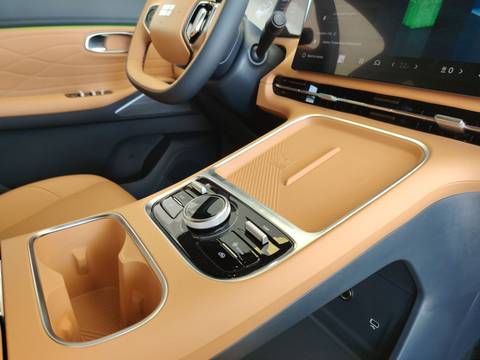 2026 Geely Starray EM-i — sličica 21