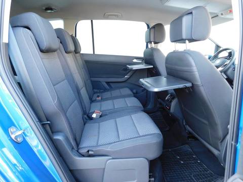 2023 Volkswagen Touran R-Line — sličica 13