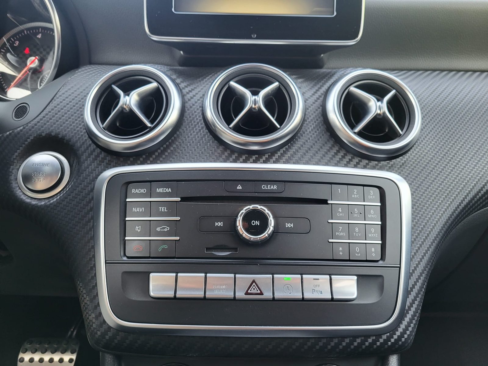 2018 Mercedes-Benz A-klasa AMG Line — fotografija 18