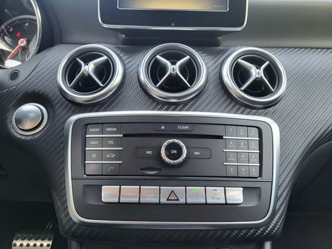 2018 Mercedes-Benz A-klasa AMG Line — sličica 18