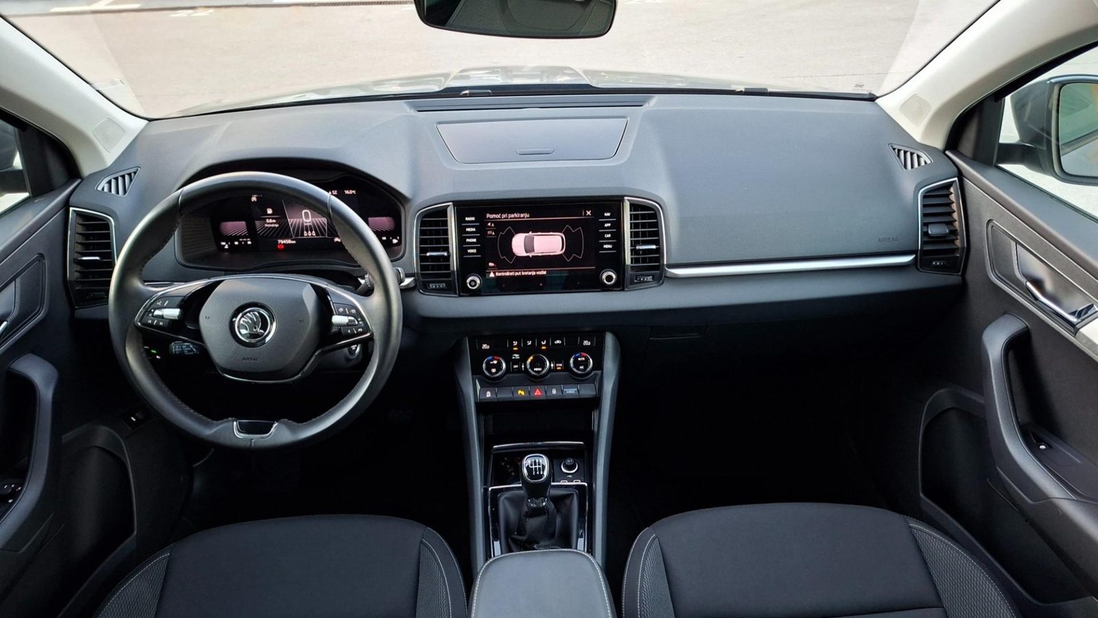 2024 Škoda Karoq — fotografija 9