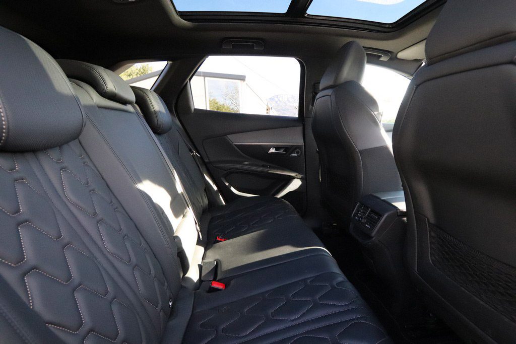2019 Peugeot 3008 — fotografija 8