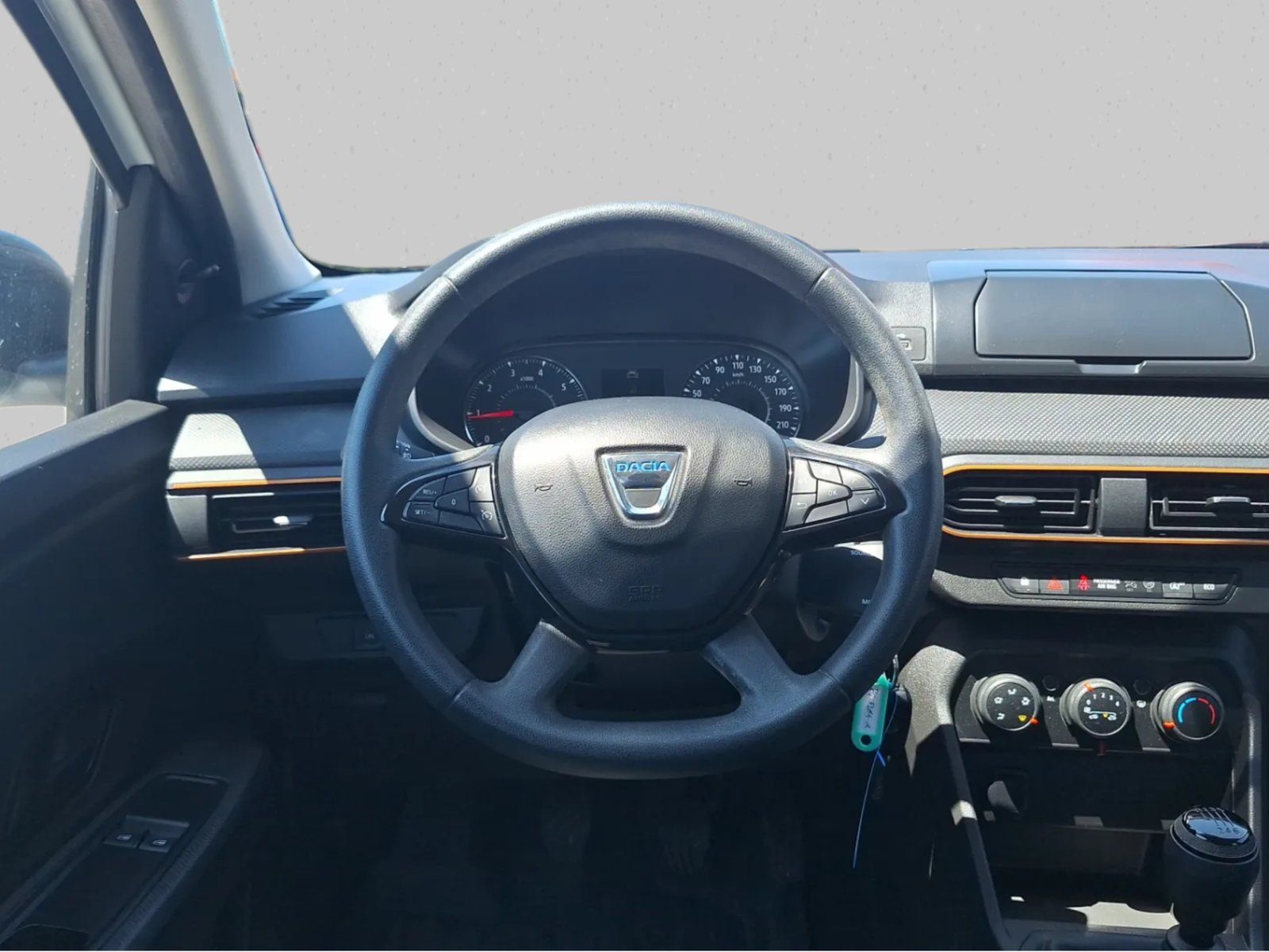 2021 Dacia Sandero — fotografija 10