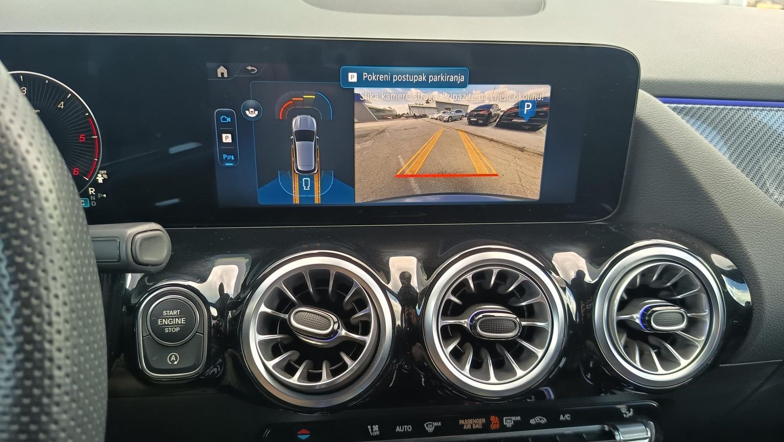 2026 Mercedes-Benz GLA AMG Line — fotografija 14