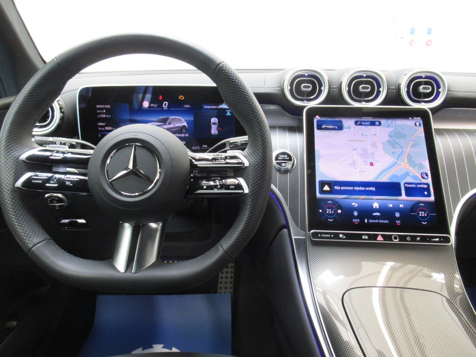 2025 Mercedes-Benz GLC AMG Line — fotografija 14
