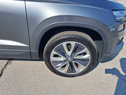 2022 Škoda Karoq — sličica 16