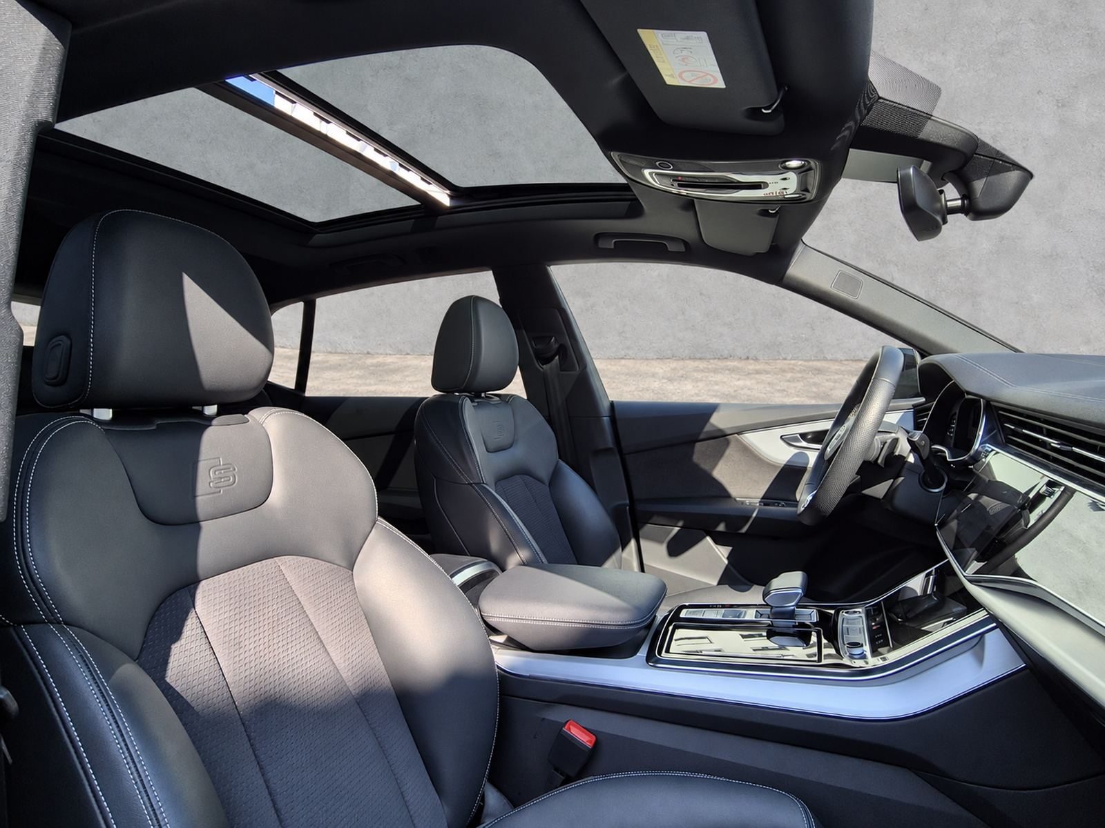 2024 Audi Q8 S line — fotografija 19