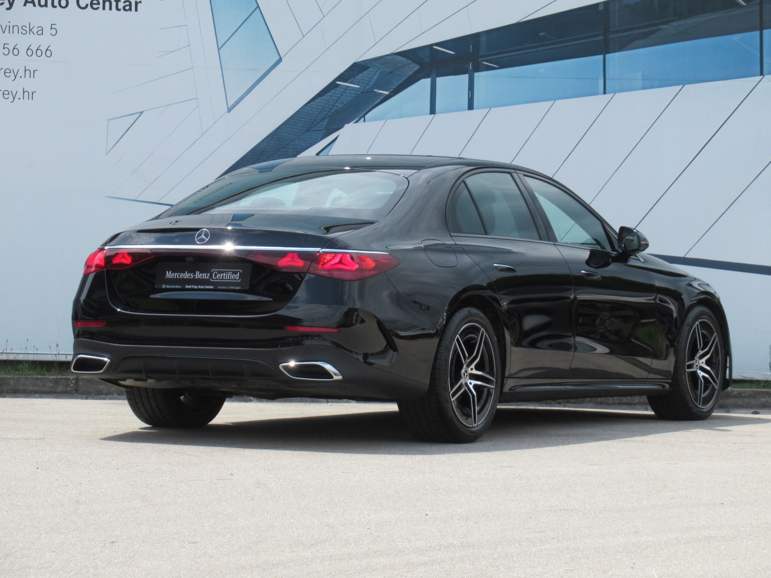 2025 Mercedes-Benz E-klasa AMG Line — fotografija 6