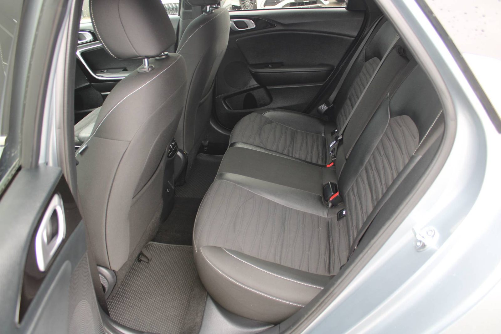 2023 Kia Pro ceed — fotografija 13