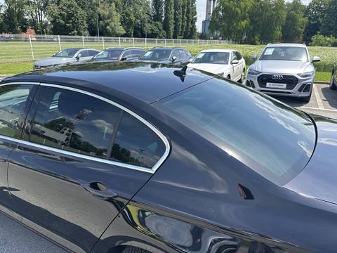 2022 Volkswagen Passat — sličica 16