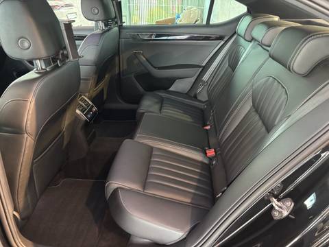 2022 Škoda Superb — sličica 22